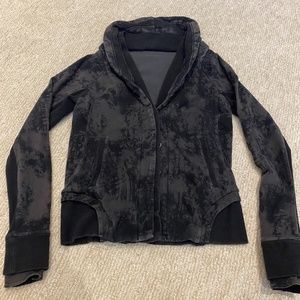 lululemon button up jacket size 6